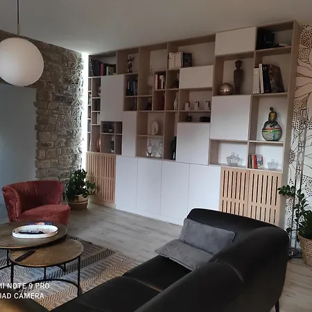 Maison Vieux Guezy Et Commerces A Pieds La Baule